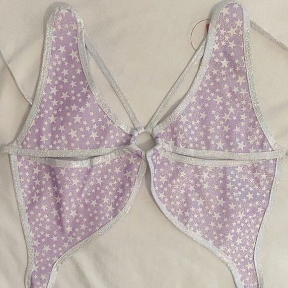 𝅺shiny lavender butterfly top - Picture 2 of 5